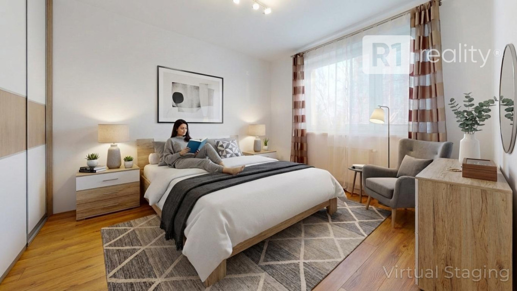 Moderný 2 izb. byt /centrum, výťah, komplet kuchyňa so spotrebičmi / Piešťany