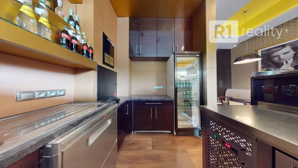 TOP INVESTÍCIA / obchodný priestor AUPARKPN v absolútnom centre kúpeľného mesta Piešťany