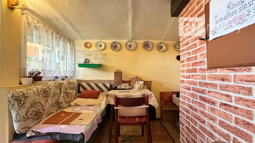 Menší rodinný domček, 64 m2, k.ú. Horné Dubovany, okres Piešťany