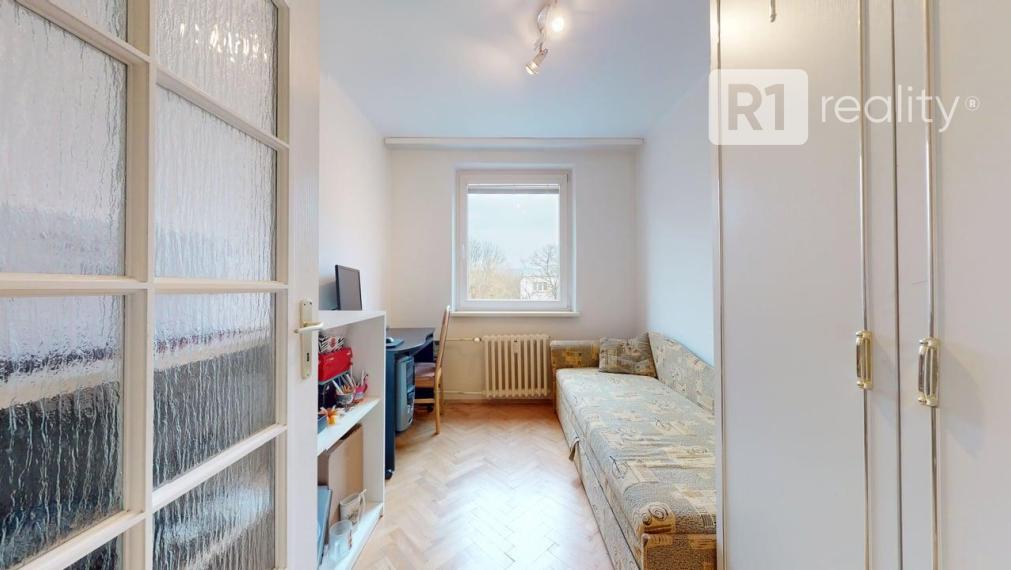 PERFEKTNÁ LOKALITA NA BÝVANIE / 4 izb. byt, 74 m2 s balkónom pri OC KOCKA Piešťany