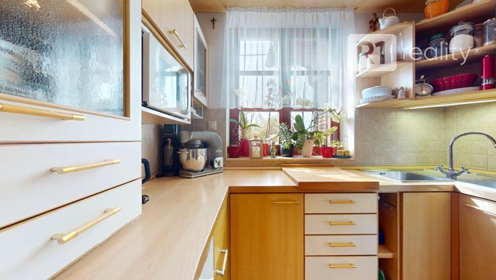 Pekný rodinný 6 izbový dom / Ratnovce