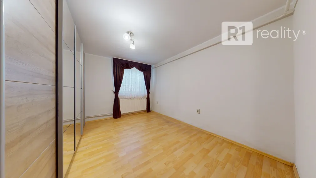 Útulný rodinný domček 2+K s garážou / Banka pri Piešťanoch