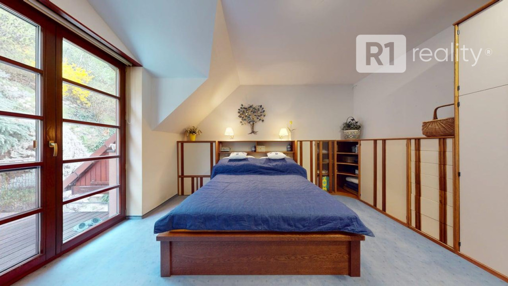 Pekný rodinný 6 izbový dom / Ratnovce pri Piešťanoch