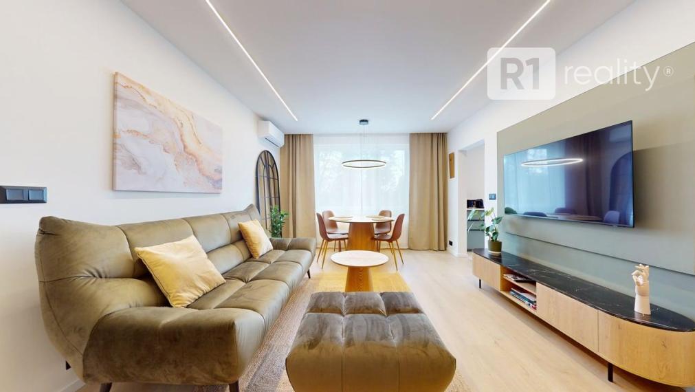 Lukratívny, nový, zariadený 3 izb. byt /A. Dubčeka/ CENTRUM Piešťany