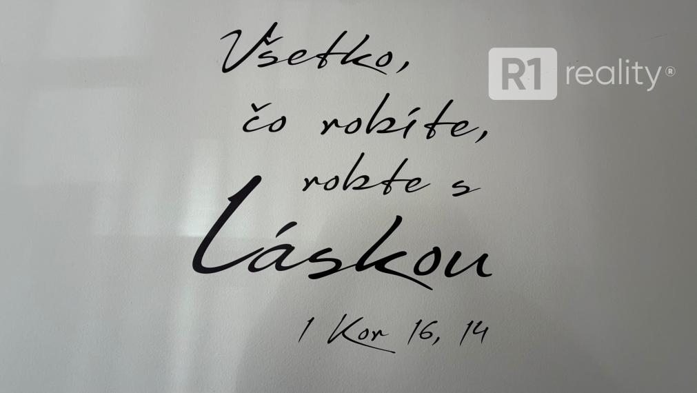 Priestranný 3 izbový byt 89 m2, výťah, balkón, Teplická ul., Piešťany