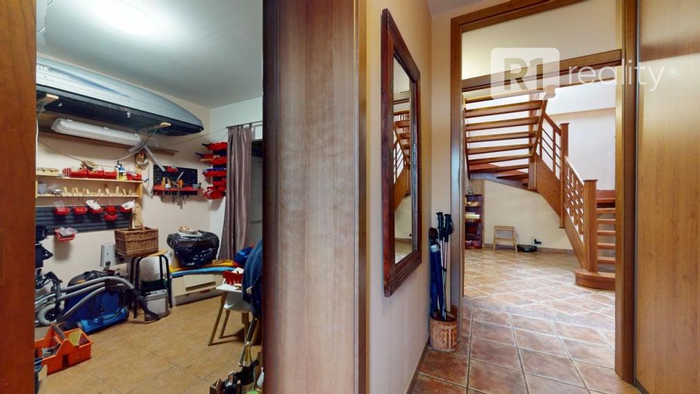 Pekný rodinný 6 izbový dom / Ratnovce