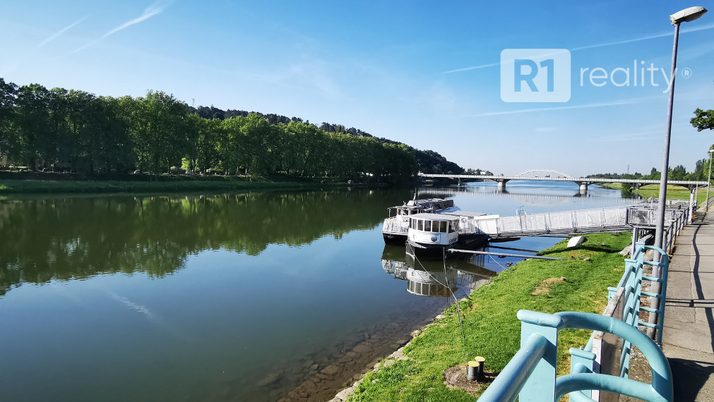 Nový obchodný priestor P1 v novostavbe Rezidencia Štúrova, centrum Piešťany