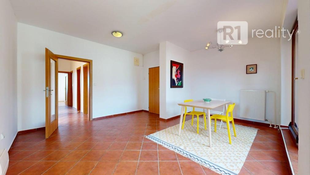 Jedinečný 4 izbový byt STROMOVÁ /167 m2/ Piešťany