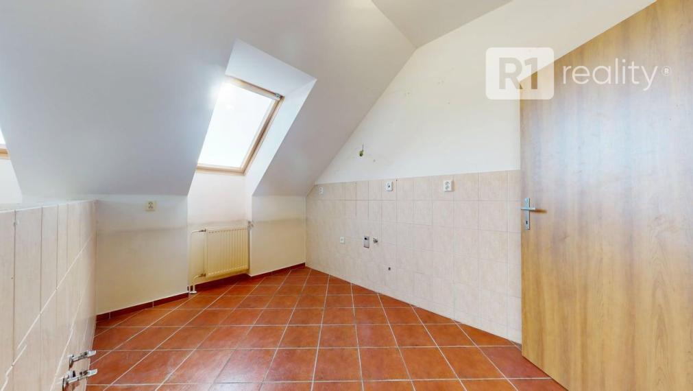 Jedinečný 4 izbový byt STROMOVÁ /167 m2/ Piešťany