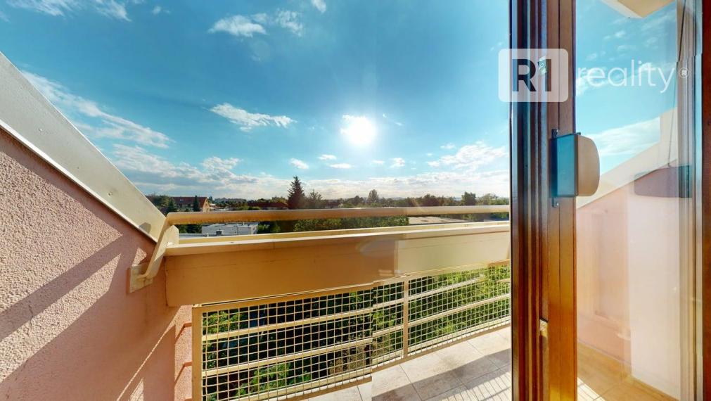 Jedinečný 4 izbový byt STROMOVÁ /167 m2/ Piešťany