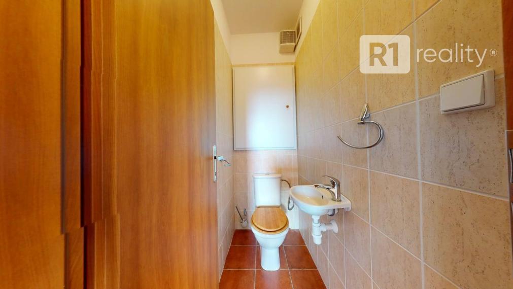 Jedinečný 4 izbový byt STROMOVÁ /167 m2/ Piešťany