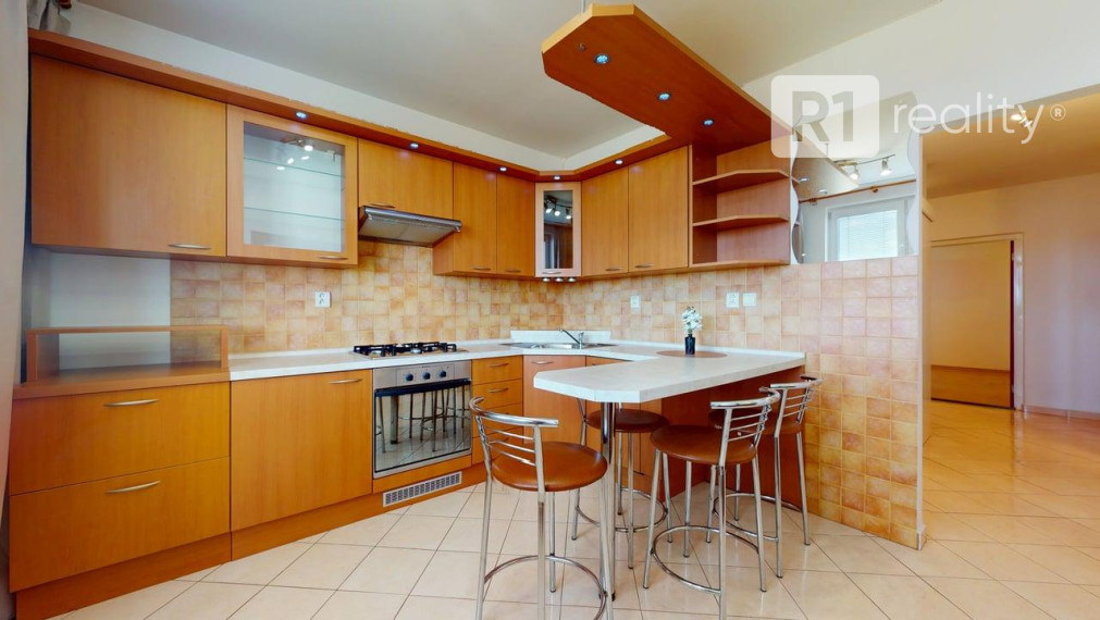 Zaujímavý byt /89 m2/ Piešťany