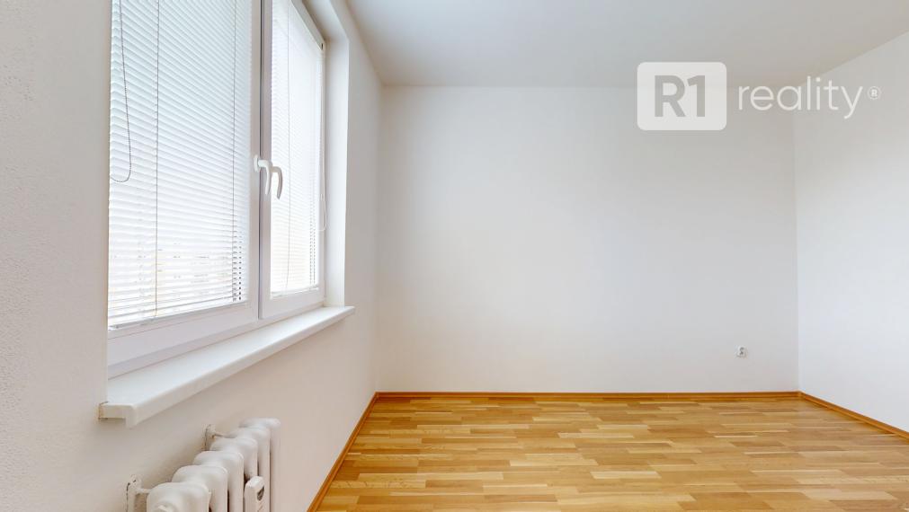 Pekný 3 izbový byt / 71,67 m2, GAŠTANOVÁ / Hlohovec