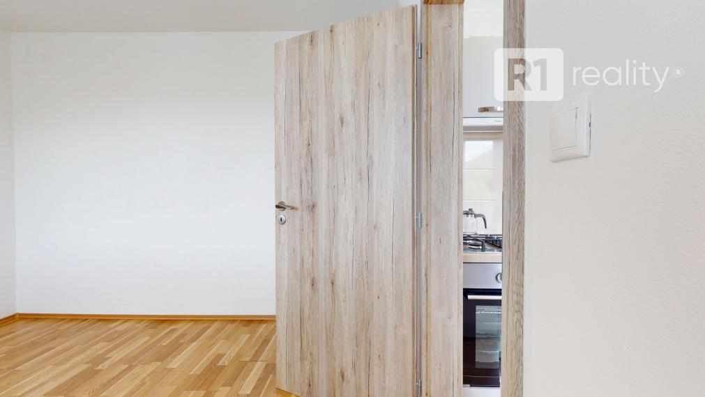 Pekný 3 izbový byt / 71,67 m2, GAŠTANOVÁ / Hlohovec