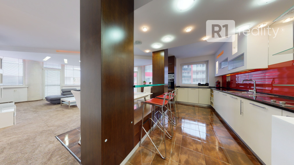 Lukratívny, zariadený 3 izb. byt "CENTRO LIVING" / Piešťany