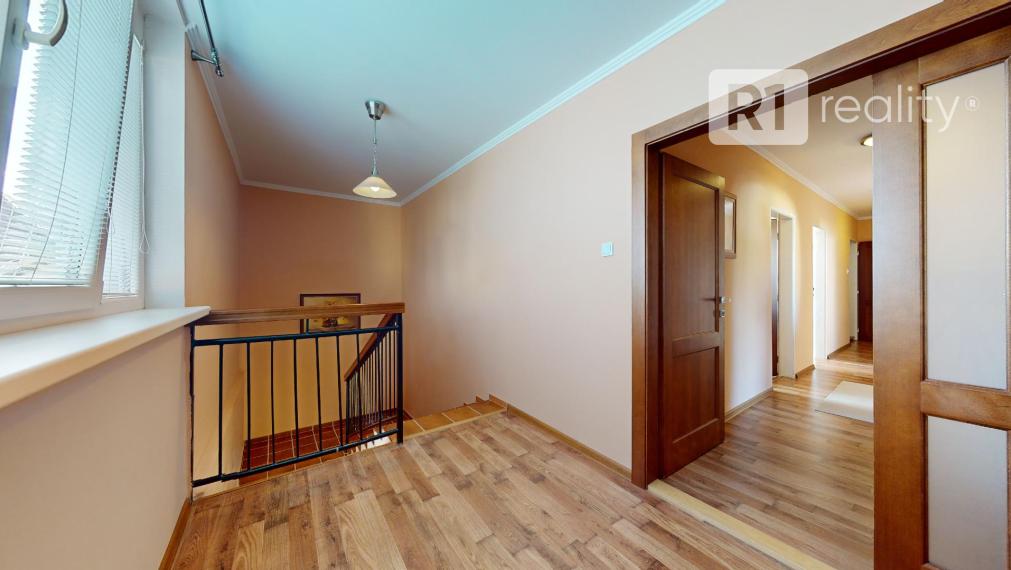 Zaujímavý 5 izb. rodinný dom vo výbornom technickom stave / HURBANOVA / Piešťany