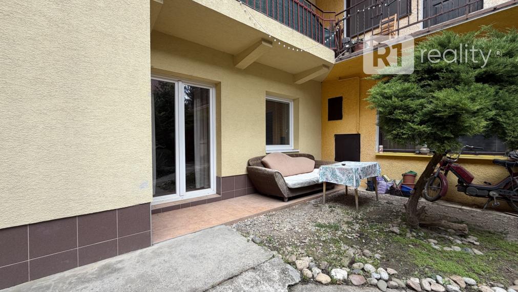 Na prenájom zariadený 1,5 izbový byt, 55 m2, Teplická ul. Piešťany