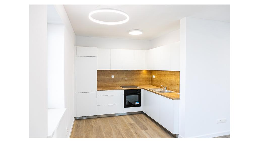 Jedinečný 2 izbový byt 53,2 m2 +2 x balkón, Piešťany-centrum