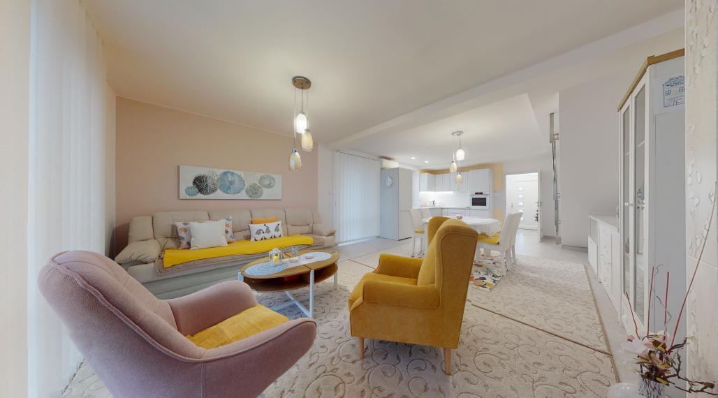 Komfortné 4 izbové bývanie s vlastným pozemkom /vlastný pozemok s dvorom, 229 m2 / Banka / SPA Piešťany