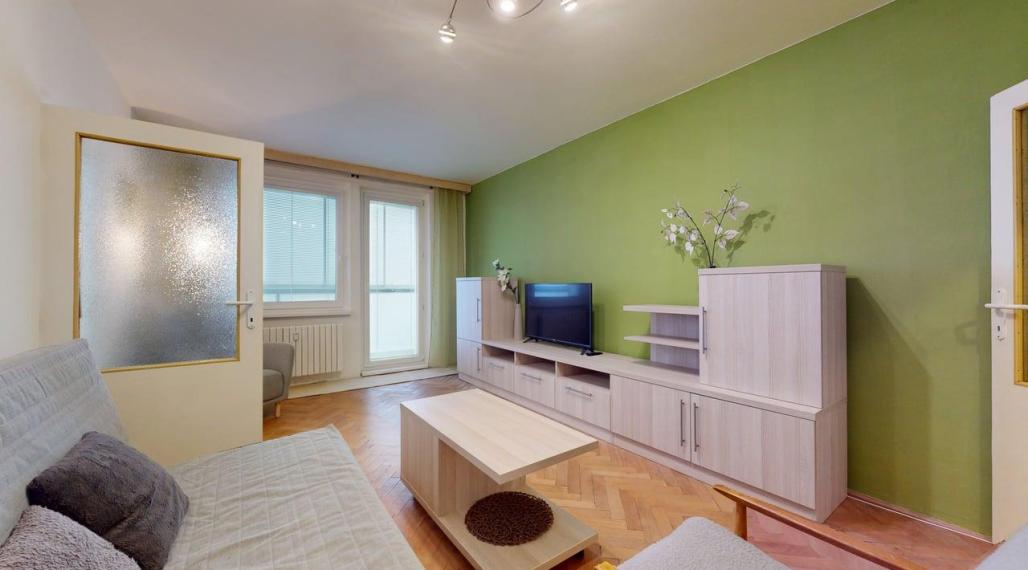 Pekný 3 izbový byt, 75 m2, výťah, balkón, Piešťany pri OD PRIOR