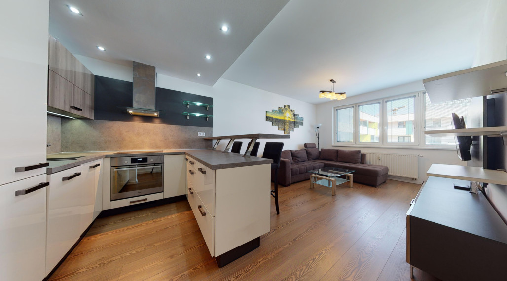 Pekný 2 izbový byt "VETERNÁ"+ parking / Trnava