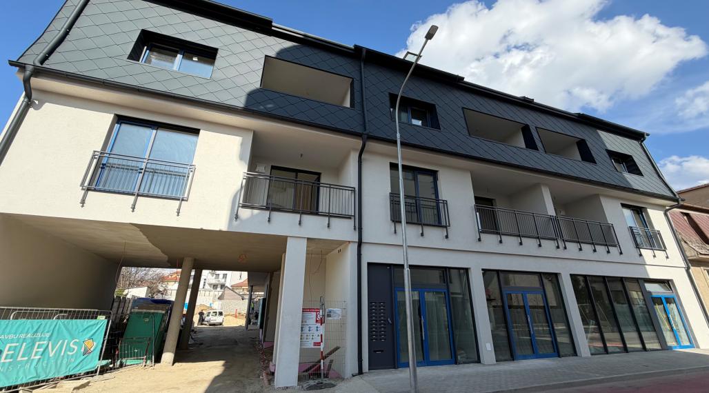 Nový obchodný priestor P1 v novostavbe Rezidencia Štúrova, centrum Piešťany