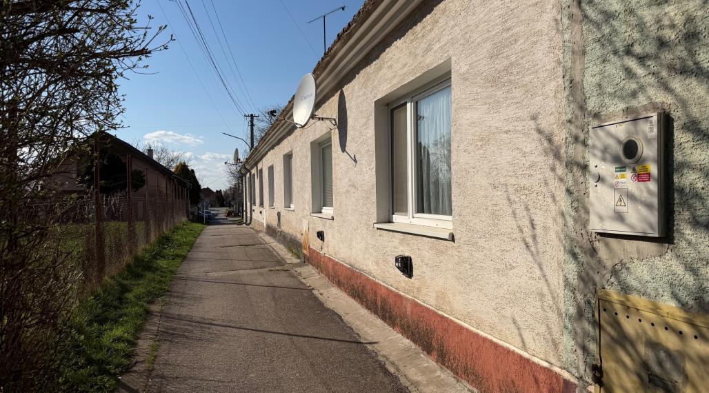 Menší rodinný domček, 64 m2, k.ú. Horné Dubovany, okres Piešťany