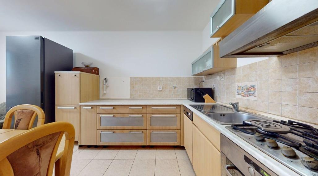 PERFEKTNÁ LOKALITA NA BÝVANIE / 4 izb. byt, 74 m2 s balkónom pri OC KOCKA Piešťany