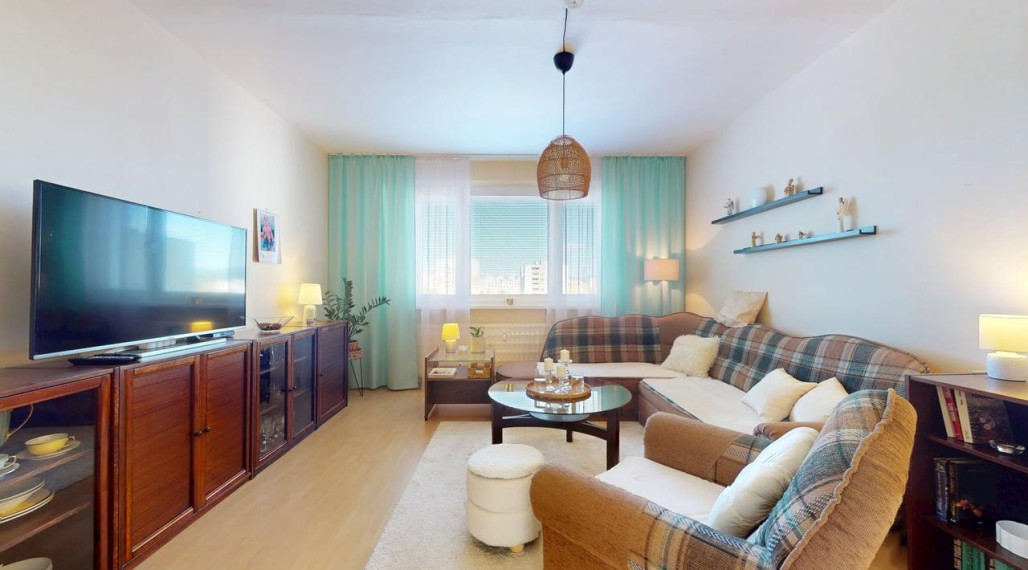 Pekný, zariadený 3 izb. byt "MAGURSKÁ" / Banská Bystrica
