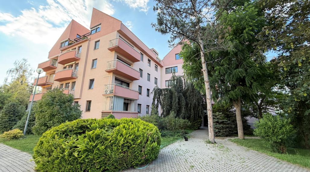 Jedinečný 4 izbový byt STROMOVÁ /167 m2/ Piešťany