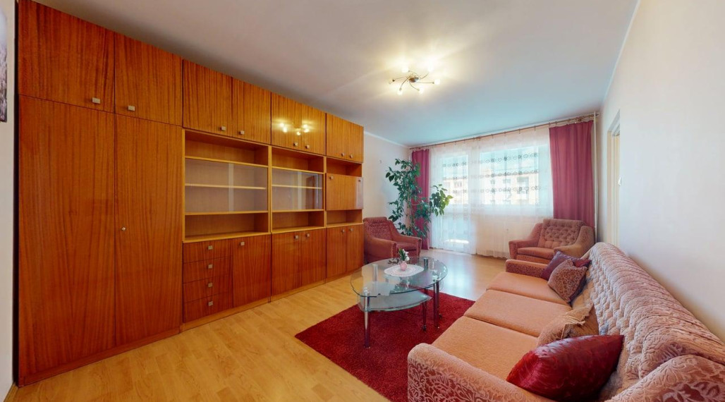 Zaujímavý byt /89 m2/ Piešťany