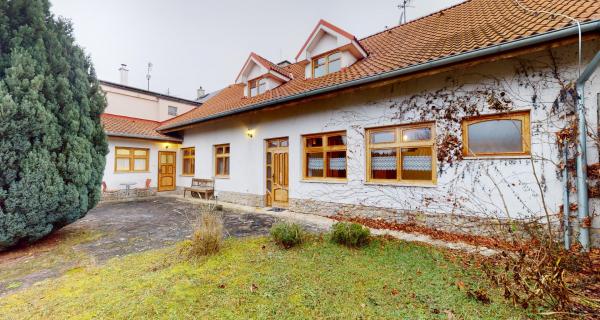 Pekný rodinný dom / Očkov pri Piešťanoch