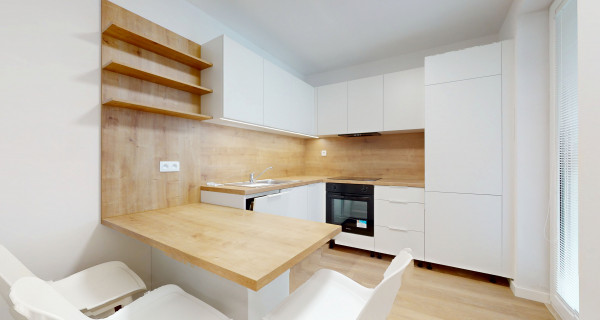 Jedinečný 2 izbový byt 53,2 m2+ 11 m2 terasa + parking, Piešťany-centrum