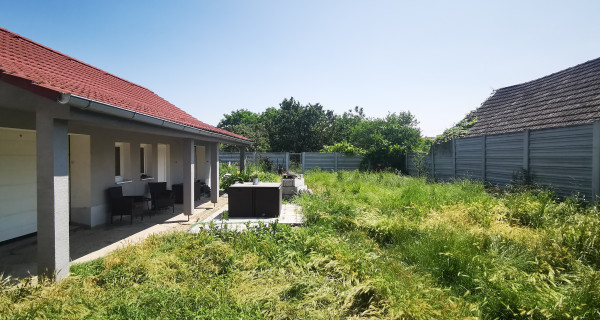 Rodinný dom / Drahovce