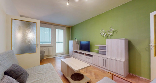 Pekný 3 izbový byt, 75 m2, výťah, balkón, Piešťany pri OD PRIOR