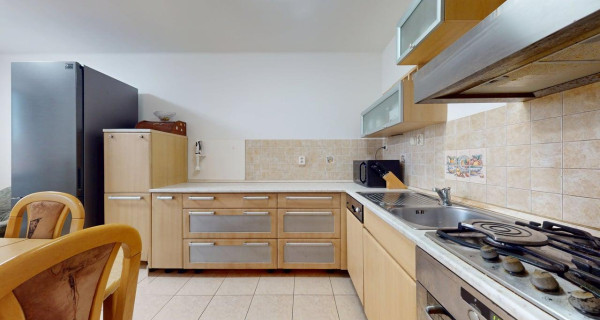 PERFEKTNÁ LOKALITA NA BÝVANIE / 4 izb. byt, 74 m2 s balkónom pri OC KOCKA Piešťany