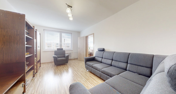 Pekný 3 izbový byt / 71,67 m2, GAŠTANOVÁ / Hlohovec