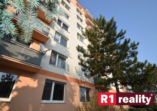 PREDANÉ Priestranný 2 izbový byt, 62 m2 na Hurbanovej ulici v Piešťanoch