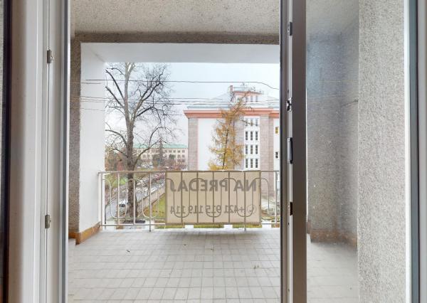 REZERVOVANÉ 3 izbový byt SNP /90 m2, 2 x loggia/ Piešťany